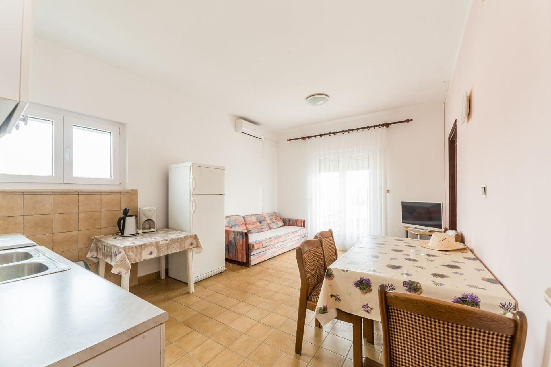 Apartments Ivica - With Parking นิน ภายนอก รูปภาพ