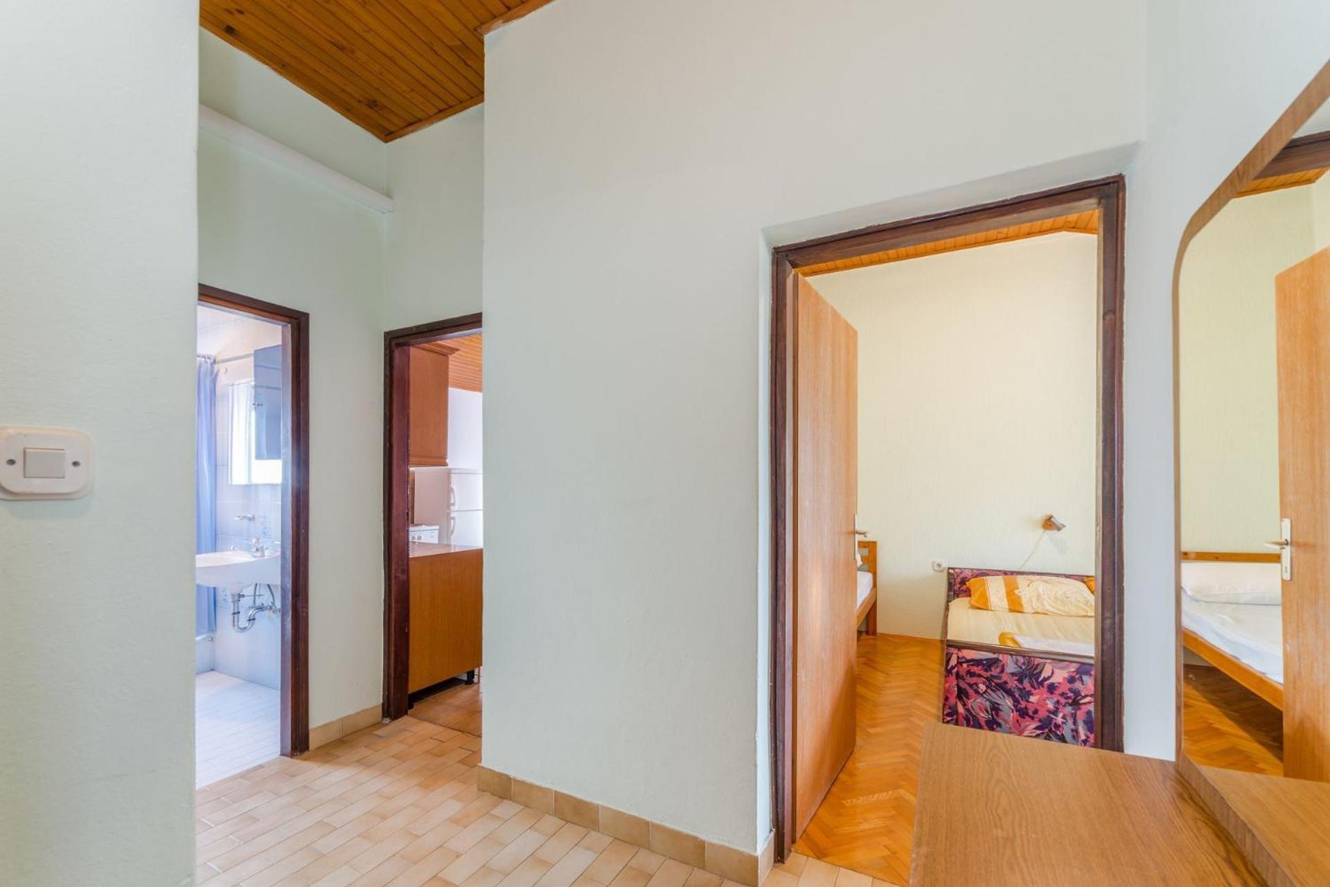 Apartments Ivica - With Parking นิน ภายนอก รูปภาพ