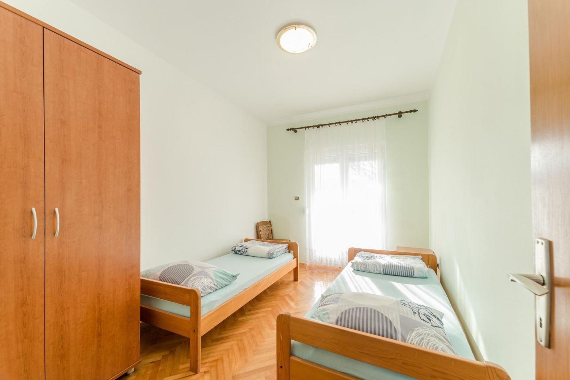 Apartments Ivica - With Parking นิน ภายนอก รูปภาพ